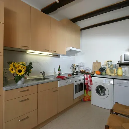 Apart' Break * Colmar